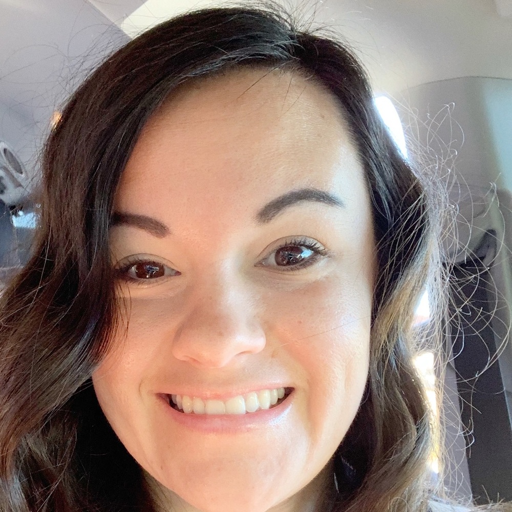 Meet your Posher, Emily